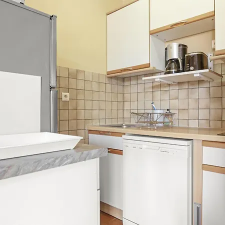 Berliat F2 N°16 Bormes-les-Mimosas